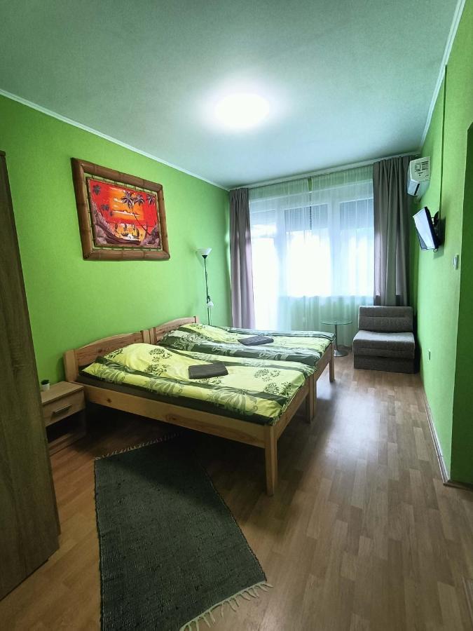 Отель Toelgyfa Vendeghaz Балатонсепезд Экстерьер фото